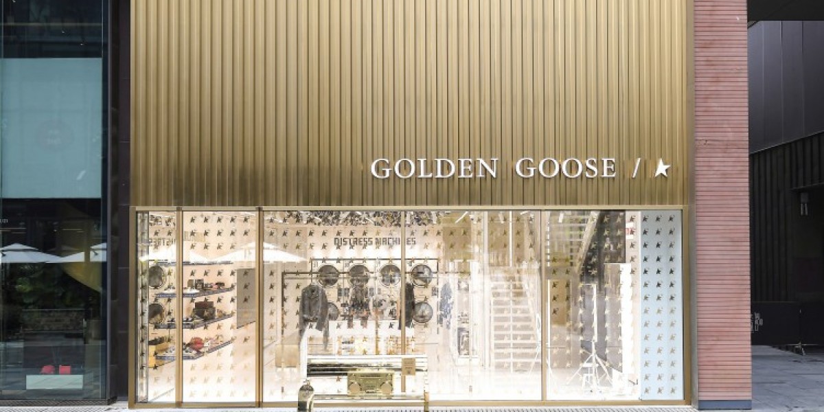 how periwinkle is Golden Goose Outlet the color to watch
